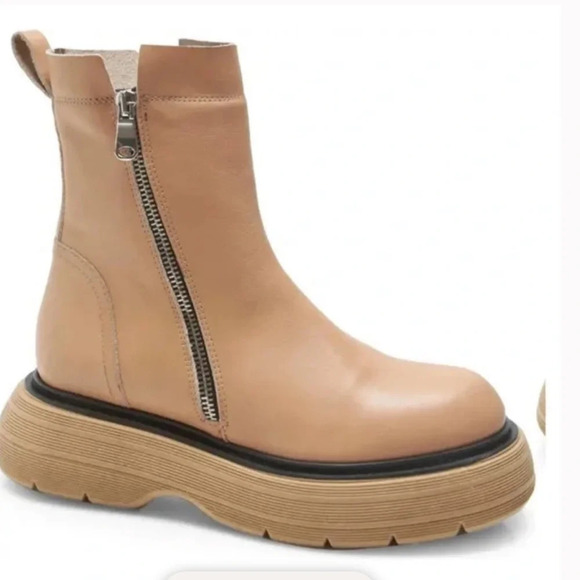 Free People Tan Ankle Boots with Zipper - Picture 3 of 3